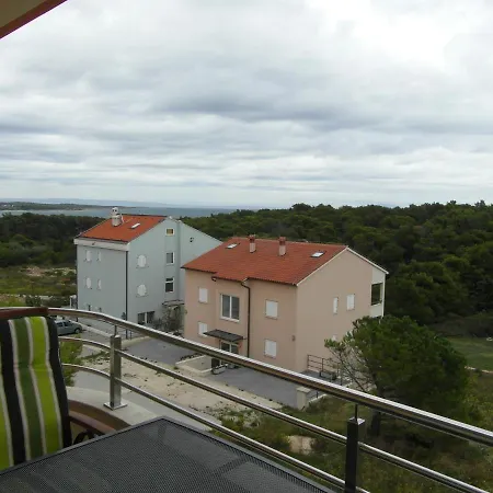 Bentley - Sea-view - 2 Bedroom 아파트 프레멘투라