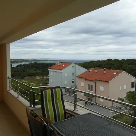 Bentley - Sea-view - 2 Bedroom Appartamento *