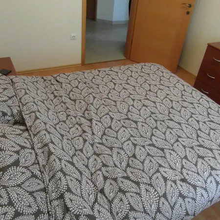 Apartment Bentley - Sea-view - 2 Bedroom *